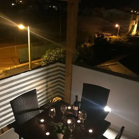 Apartment Sweet Corner