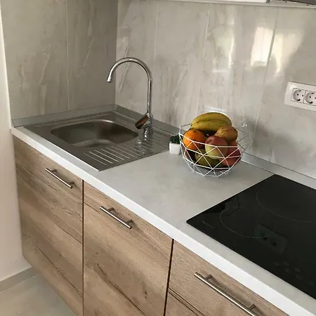 Apartment Sweet Corner